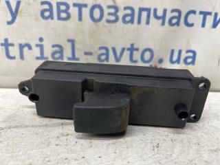 Кнопка стеклоподъемника Mazda 3 2003-2009 Б/У Кнопка стеклоподъемника Mazda 3 2003-2009