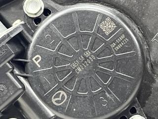 Стеклоподъемник задний правый 6 2012- GJ 2.2 дизель