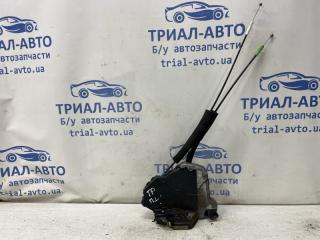 Замок двери передний левый Toyota Prado 2002-2009