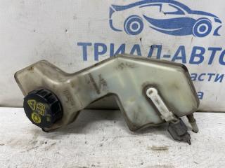 Бачок главного тормозного цилиндра Mazda 3 2003-2009 Б/У Бачок главного тормозного цилиндра Mazda 3 2003-2009