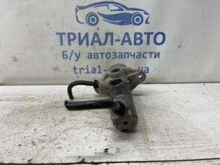 Тормозной цилиндр главный Toyota Avensis 2002-2010 Б/У Тормозной цилиндр главный Toyota Avensis 2002-2010