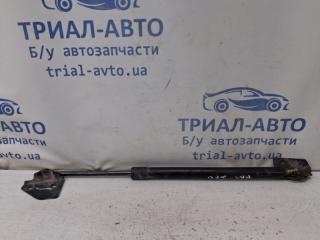 Фото запчасти амортизатор крышки багажника Nissan Pathfinder 2004-2014 Б/У запчасть Запчасть амортизатор крышки багажника Nissan Pathfinder 2004-2014