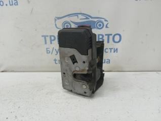 Фото запчасти замок двери задний левый Renault Trafic 2001-2014 Б/У запчасть Запчасть замок двери задний левый Renault Trafic 2001-2014