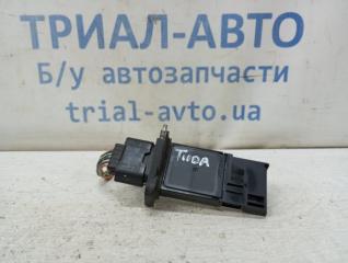 Датчик расхода воздуха Nissan Tiida 2004-2014 Б/У Датчик расхода воздуха Nissan Tiida 2004-2014