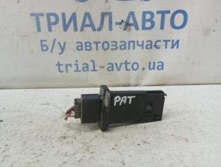 Датчик расхода воздуха Nissan Pathfinder 2004-2014 Б/У Датчик расхода воздуха Nissan Pathfinder 2004-2014