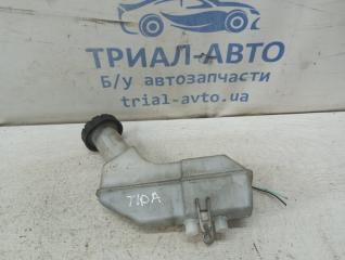 Бачок главного тормозного цилиндра Nissan Tiida 2004-2014 Б/У Бачок главного тормозного цилиндра Nissan Tiida 2004-2014