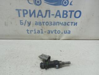 Фото запчасти форсунка топливная Nissan Tiida 2004-2014 Б/У запчасть Запчасть форсунка топливная Nissan Tiida 2004-2014