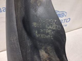 Брызговик передний левый Pathfinder 2004-2014 R51 2.5 Diesel YD25DDTI