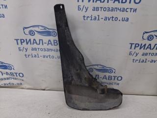 Брызговик передний правый Nissan Pathfinder R51 2.5 Diesel YD25DDTI