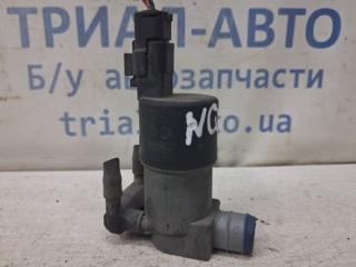 Насос омывателя стекла Nissan Qashqai 2006-2013 Б/У Насос омывателя стекла Nissan Qashqai 2006-2013