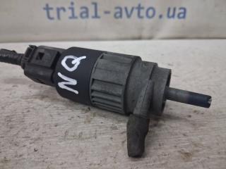Насос омывателя фар Nissan Qashqai 2006-2013 Б/У Насос омывателя фар Nissan Qashqai 2006-2013
