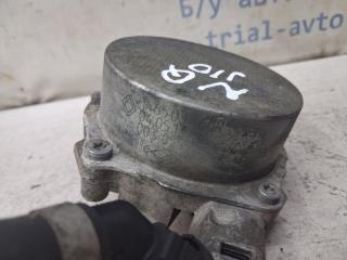 Насос вакуумный Nissan Qashqai J10 1.6 diesel R9M