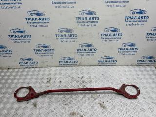 Распорка передних стаканов Mitsubishi Lancer 2003-2009 Б/У Распорка передних стаканов Mitsubishi Lancer 2003-2009