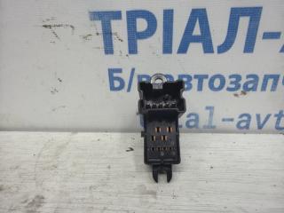 Кнопка стеклоподъемника Nissan Qashqai J10 1.6 diesel R9M