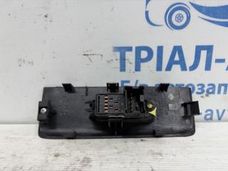 Кнопка стеклоподъемника Nissan Navara D40 2.5 Diesel YD25DDTI
