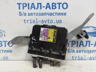 Блок управления Toyota Prado 2002-2009 Б/У Блок управления Toyota Prado 2002-2009