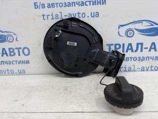 Лючок бака 6 2012- GJ 2.2 дизель
