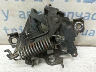 Замок капота Toyota RAV 4 2005-2016 Б/У Замок капота Toyota RAV 4 2005-2016