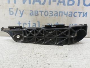 Кронштейн бампера передний левый Toyota RAV 4 2005-2016