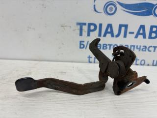 Крюк капота Toyota RAV 4 A30 2.2 diesel 2ADFHV