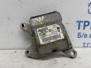 Фото запчасти блок управления airbag Renault Trafic 2001-2014 Б/У запчасть Запчасть блок управления airbag Renault Trafic 2001-2014