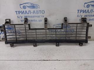 Решетка бампера центральная передняя Pajero Wagon 2006-2022 4 3.2 Дизель 4M41