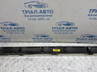 Накладка порога внешняя левая Leaf 2017-