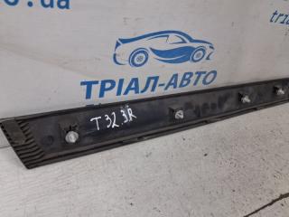 Накладка двери задняя правая X-Trail 2014-2021 T32 1.6 diesel R9M
