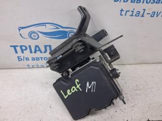 Блок abs Leaf 2017- ZE1 Электро 230V 10A