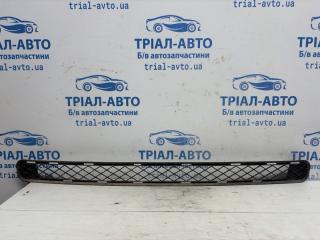 Решетка бампера центральная Toyota RAV 4 2005-2016 Б/У Решетка бампера центральная Toyota RAV 4 2005-2016